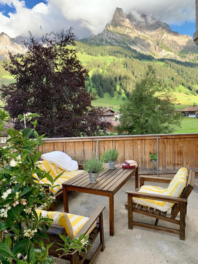 Chalet Butterfly Adelboden Bagian luar foto